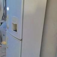 یخچال نیمه فریزر