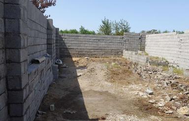 قطعه زمین چهار دیواری