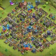 اکانت کلش13 نیمه مکس 9 مکس است