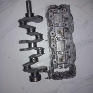 سر سیلندر نیسان سالم یه بار دیگه هم جاداره کف تراش شده