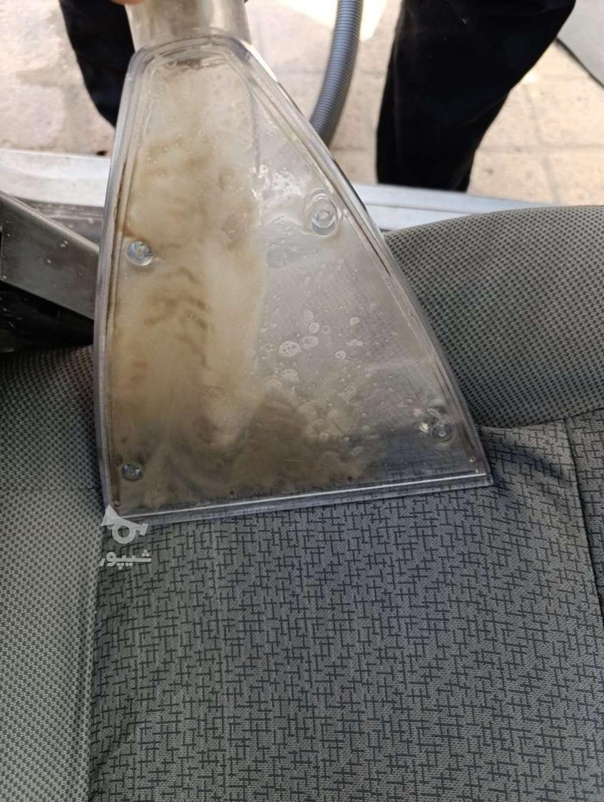 شست و شوی مبل و صندلی ماشین و تشک تخت در خانه