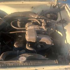 وانت 93 دارم با نیسان مدل83 تا 84 باشه سالم باشه طاق میزنم