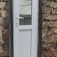 درب پی وی سی و درب آهنی