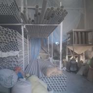 کارگر ساده برای کار در کارخانه لوله pvc