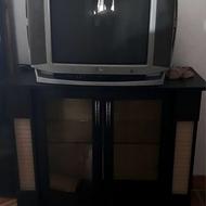 تلویزیون 24 اینچ و میزتلویزیون