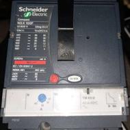 کلید اتوماتیک