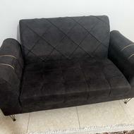 مبل هفت نفره همراه با میز وسط و سه تا میز عسلی