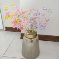 گلدان همراه گل