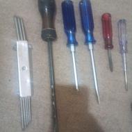 اچاروپبچ گوشتز