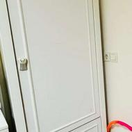 تخت و‌کمد نوجوان