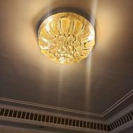 یک جفت لوستر سقفی