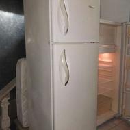 یخچال دو درب امرسان سالم و تمیز