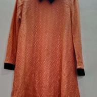 تعدادی لباس