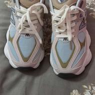 کفش نیوبالانس