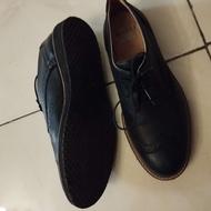 کفش ورنی اسپورت چرم طبیعی سایز 38 _39