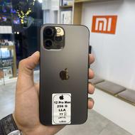 آیفون 12 پرومکس