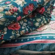 تشک یک نفره 4 عدد دانه ای 800 پنبه یک عدد پشم بالش