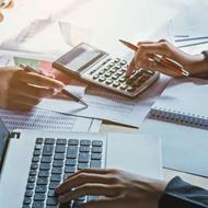 استخدام حسابدار فروش در زمینه آهن‌آلات با شرایط مناسب