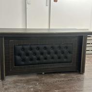 میز اداری همراه با کمد