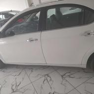 یک دستگاه جک j5 مدل 96 اتومات فنی سالم