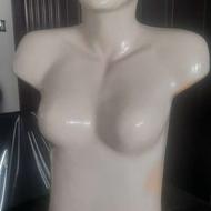 مانکن نیم تنه