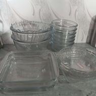 پیتزا خوری کاسه بزرگ.کاسه کوچک