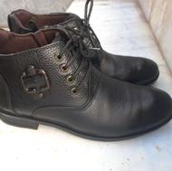 نیم بوت مشکی سایز 42
