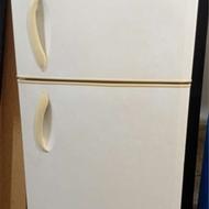 یخچال دو درب بدون برفک الکترواستاتیک سالم درحدنو گاز فابریک