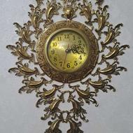 ساعت دیواری