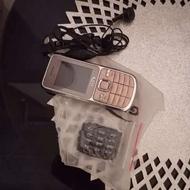 گوشی موبایل جی ال ایکس رنگ بژ