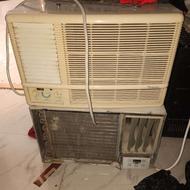 دوعدد کولر پنجره ایی سالم سالم