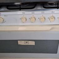 اجاق گاز فرداروشیرینی پز