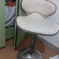 سه عدد صندلی جکدار سالم اصلی1500