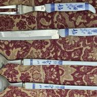 سرویس سالاد و مرغ خوری