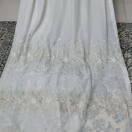 1عدد پرده تمیز و در حد نو می باشد