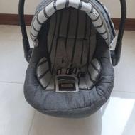 کریر و رختخواب کودک