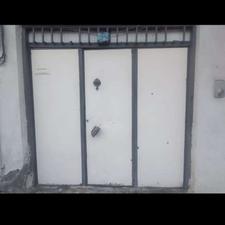 درب حیاط کار کرده