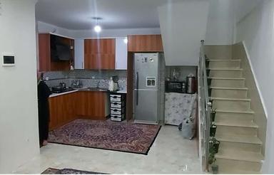 طبقه دوم .دوبلکس دوخوابه 135 متری وحیدیه