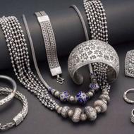 خریدار زیورآلات نقره به قیمت هستم