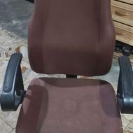 صندلی کامپیوتر. جک داره 360 درجه میچرخه