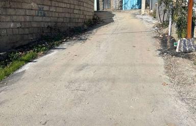 زمین داخل بافت محیط آروم