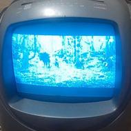 تلویزیون کوچک قدیمی کلکسیونی درحدنو سالم و باکیفیت