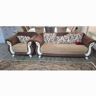 دو دست مبل هفت و سه نفره با دو میز و دو عسلی