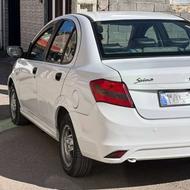 خودرو ساینا بی رنگ. کم کار و موتوری سالم