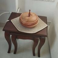 میز وسط با یک عدد عسلی سالم سالم قیمت 4/500فروخته میشود