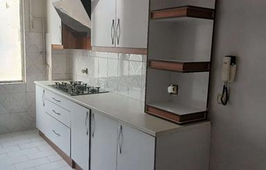 آپارتمان 60متری طبقه دوم وسوم