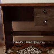 میز تحریر کشودار