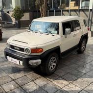 تویوتا اف جی کروزر 2012 سفید