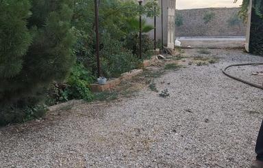 باغ ویلا.دارای کاربری مسکونی وقابلیت تبدیل به کارگاه وسوله