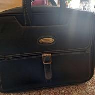 کیف اداری، دانشجویی